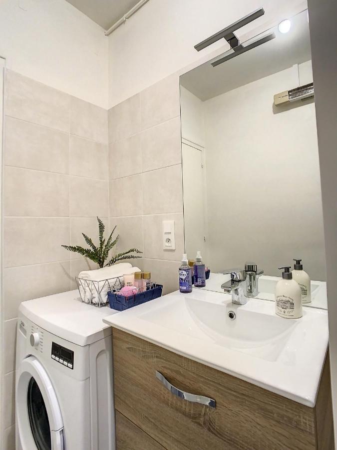 Joli Studio Meuble Tout Equipe Hyper Centre Wifi Apartment Troyes Ngoại thất bức ảnh